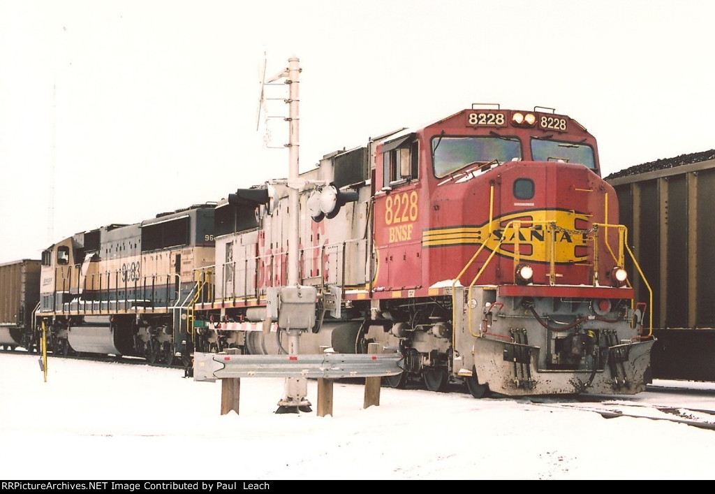 Loaded coal train sets out bad orders